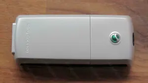 Sony Ericsson model T230 - imagine 3