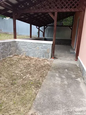 Casa de vinzare la gri - imagine 2