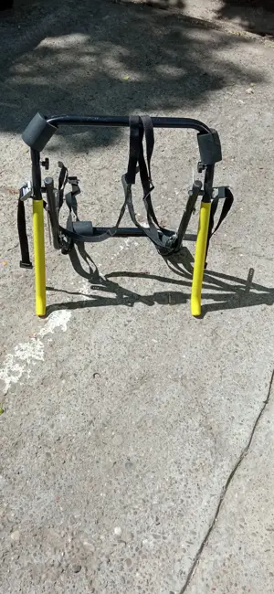 Suport auto bicicleta.