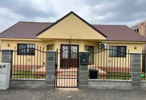 Casa individuala - partial mobilata - teren 660 mp