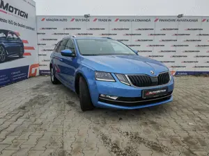 SKODA Octavia Combi Diesel 2.0 TDI DSG
