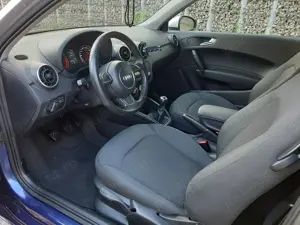 Audi A1 1.6 TDI, 2011, 105 CP, 165000 km, consum mic! - imagine 9