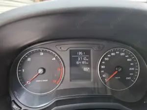 Audi A1 1.6 TDI, 2011, 105 CP, 165000 km, consum mic! - imagine 8