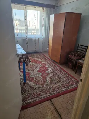 Vând apartament cu 4 camere în centru Turzii - imagine 5