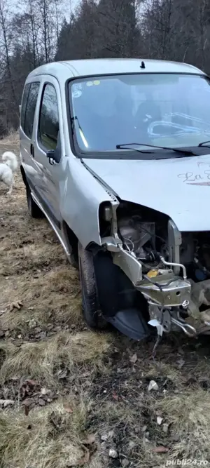 Dezmembrez vand peugeot partner  - imagine 5 Dezmembrez vand peugeot partner  - imagine 5