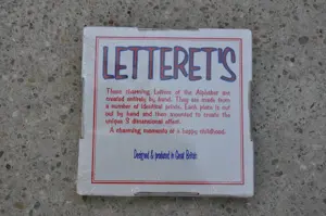 Tablou mic vintage, camera copii, rama de lemn - imagine 3