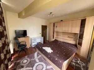 Apartament de inchiriat, cu 3 camere, 100 mp, zona Ciuperca - imagine 4