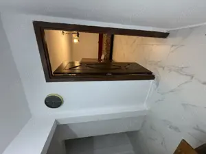 Apartament cu 3 camere centrala proprie garaj boxă Circumvalatiunii - imagine 3
