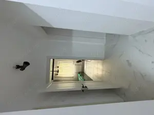 Apartament cu 3 camere centrala proprie garaj boxă Circumvalatiunii - imagine 5
