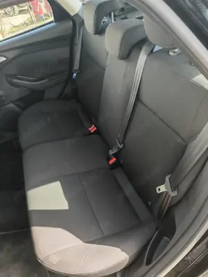 Ford Focus 1.0 EcoBoost Trend - imagine 7