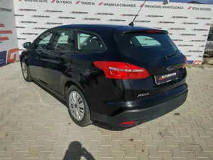 Ford Focus 1.0 EcoBoost Trend - imagine 10