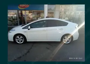 Toyota Prius 3 fabricatie 2010 - Masina Personala - imagine 2