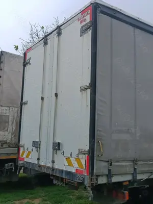 Uși duba/prelata camion  - imagine 2