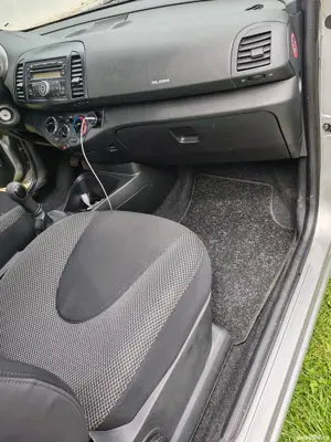 Nissan Micra  - imagine 10