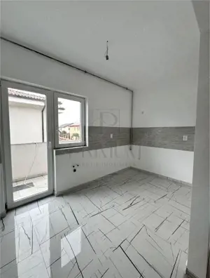 GIROC - 2 Camere - Etaj 1 - Suprafata mare - Bloc nou - imagine 3