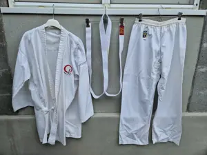 *Kimono Kumite Karate DO | 170 cm | centura