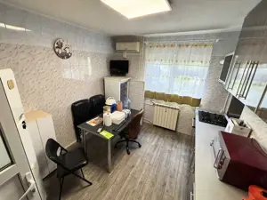 Apartament 4 camere. Zona Brancoveanu. - imagine 2