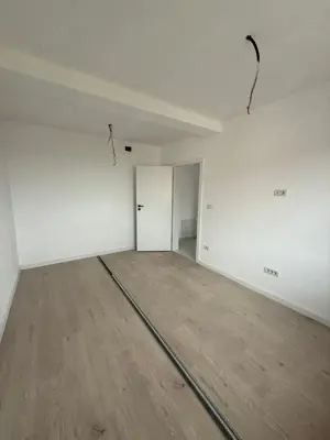 3 camere 2 bai terasa de 10 mp Giroc Lidl - imagine 13