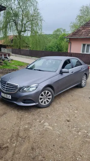 Mercedes e 200 - imagine 2