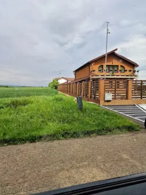 Teren in suprafata de 5,1749 ha (51.749 m.p.) - comuna Berceni, judetul Prahova - imagine 3