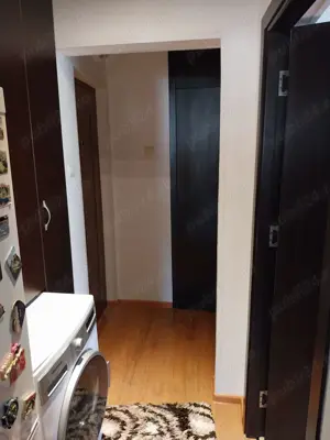 Vând garsonieră  - imagine 6