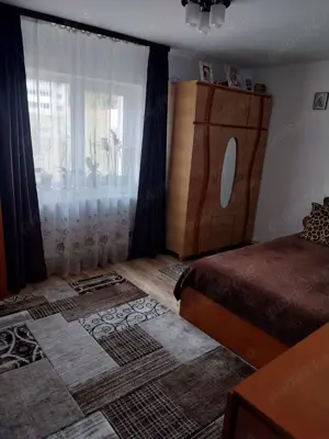 Vând garsonieră  - imagine 5