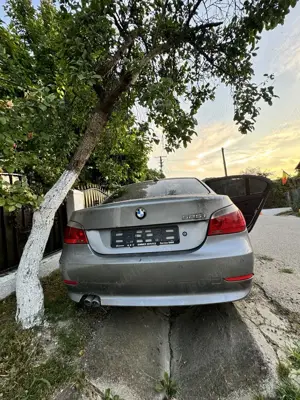 Bmw E60,525i benzina,2004, se vinde pentru piese 