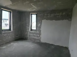 Vand duplex  in Sinmartin , SC110, P+E, ter 270 , gaz , constr 2024, izolatie de 10. - imagine 6