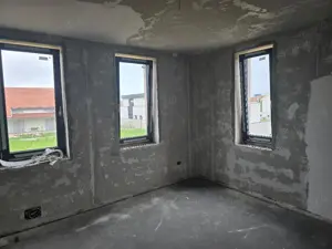 Vand duplex  in Sinmartin , SC110, P+E, ter 270 , gaz , constr 2024, izolatie de 10. - imagine 7