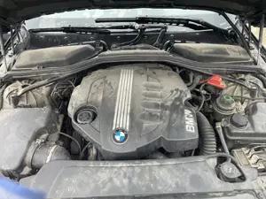 Dezmembrez BMW Seria 5 Touring 520D E61 LCI facelift 177 CP Steptronic an 2009 - imagine 7