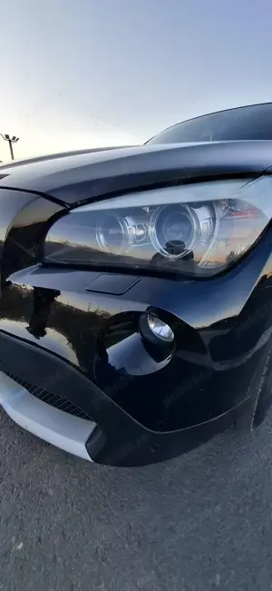 BMW X1 Xdrive 18d - imagine 3