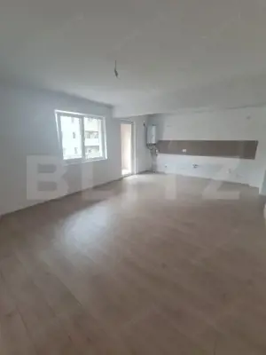 Apartament finisat, finisaje noi, semidecomandat, 3 camere - imagine 5