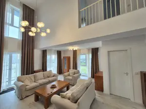 Penthouse 124 mp + 2 locuri de parcare - Belvedere Residence cu vedere la lac