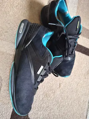 Adidași originali Reebok Easy tone second marime nr.42