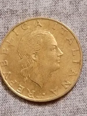 Moneda veche de colecție de 