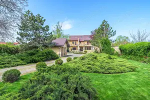 Vilă cu parc, piscină, jacuzzi și foișor, panouri fotovoltaice - imagine 14