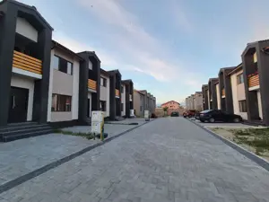 Case P+1 (NOI), Targu Jiu, strada Costache Negruzzi - imagine 2