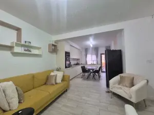 Case P+1 (NOI), Targu Jiu, strada Costache Negruzzi - imagine 6