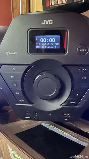 boomblaster jvc rvn 200 bt - imagine 5