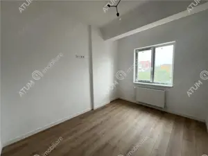 Apartament cu 3 camere 2 bai si 2 balcoane zona Ciresica - imagine 4