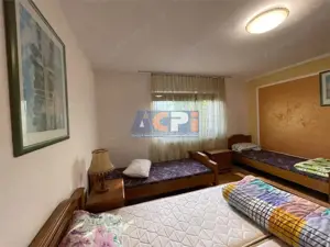 Cabana Vila de inchiriat Valea Budului, Margineni - imagine 8
