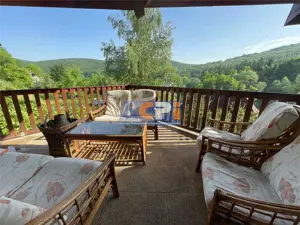 310 mp-Vila, P+M si P+1E, Valea Budului, Bacau - imagine 19