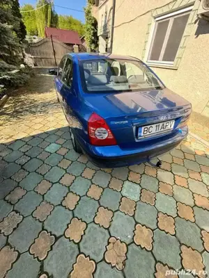 Vand  Hyundai Elantra - imagine 2