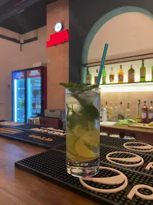 Barman Posso Lounge Bar (ture de 8 și 12 ore) - imagine 2