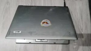 Laptop ACER Aspire 3000 - imagine 4