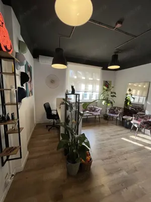 De vanzare Spatiu Birou/Apartament zona Romana Intrare Separata sect 1