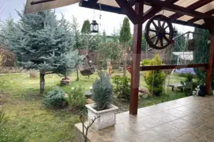 Casa de vanzare, cu 4 camere, 140 mp, zona Strada Dara - imagine 10