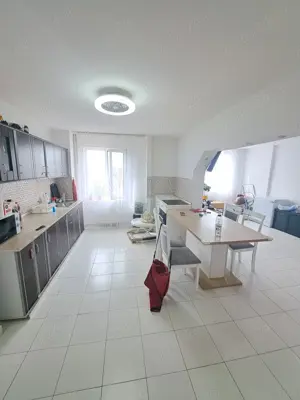 Apartament 3 camere Rogerius 