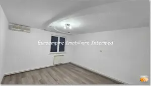 De inchiriat spatiu comercial zona Centru - imagine 2