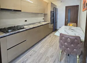 Garsoniera spatioasa | 49mp utili | Coresi - imagine 3